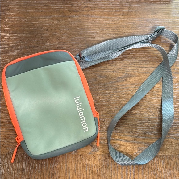 lululemon athletica Other - lululemon athletica Green and Orange Cross Body Bag